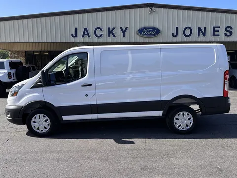 2026 Ford Transit-250 XL