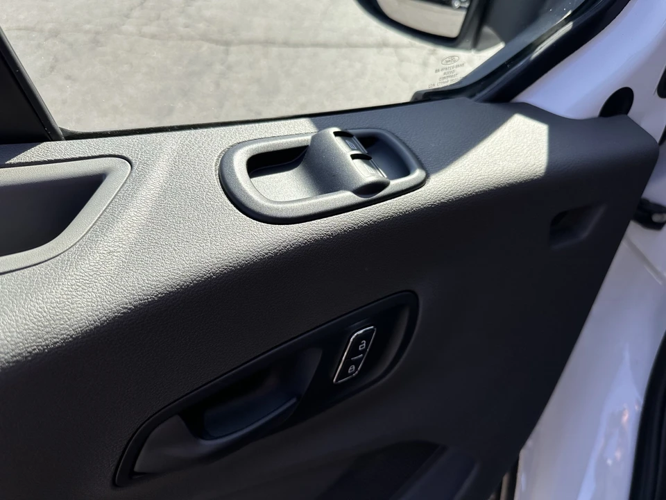 2026 Ford Transit - Image 16 of 25