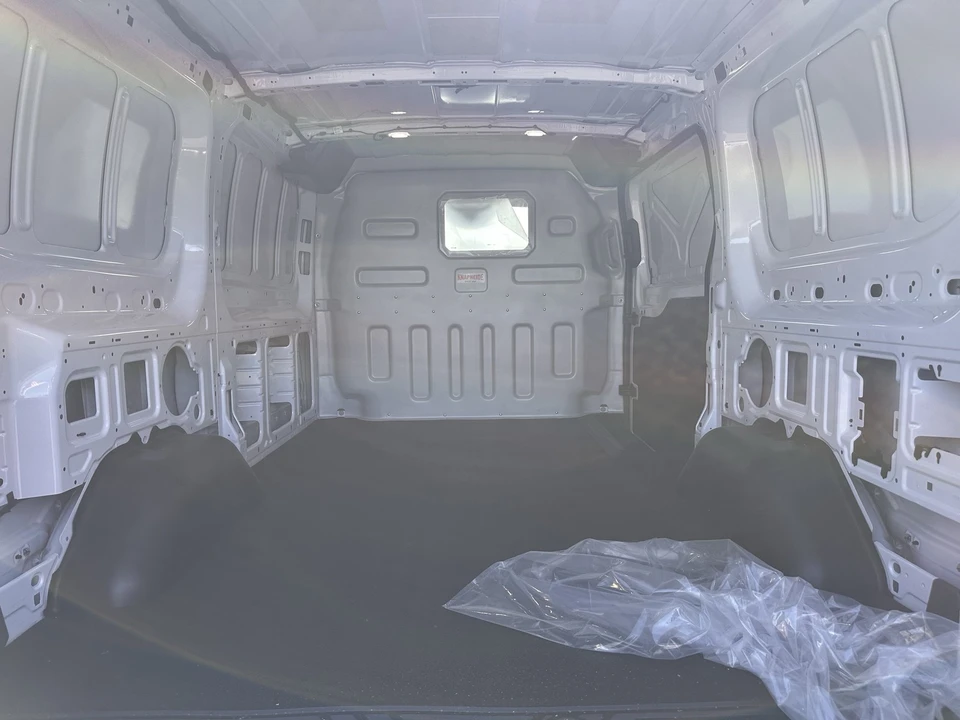 2026 Ford Transit - Image 15 of 25