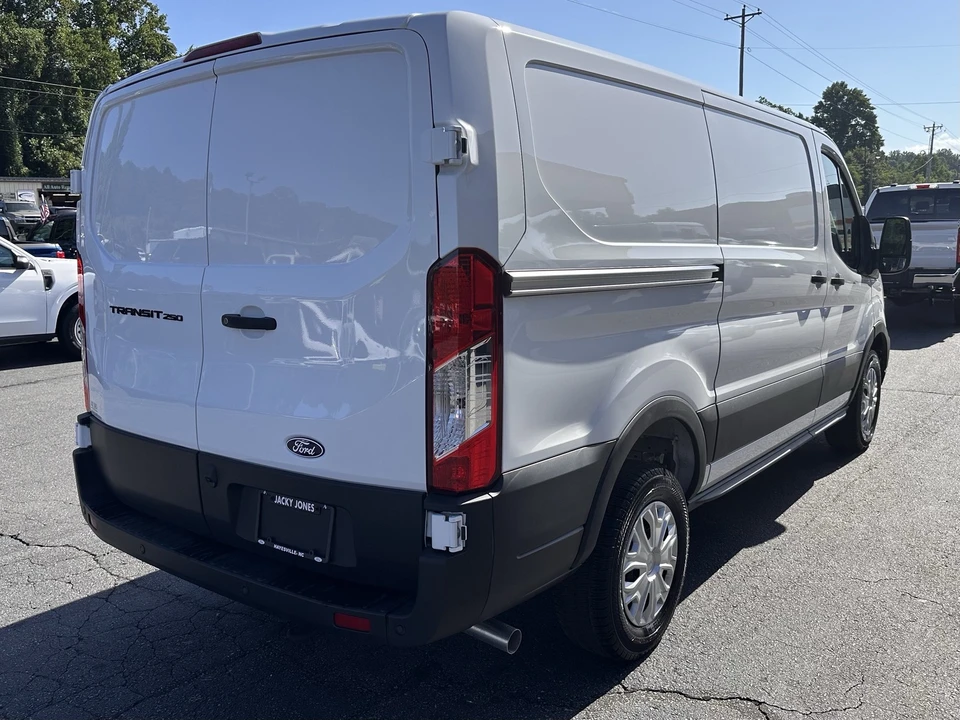 2026 Ford Transit - Image 6 of 25