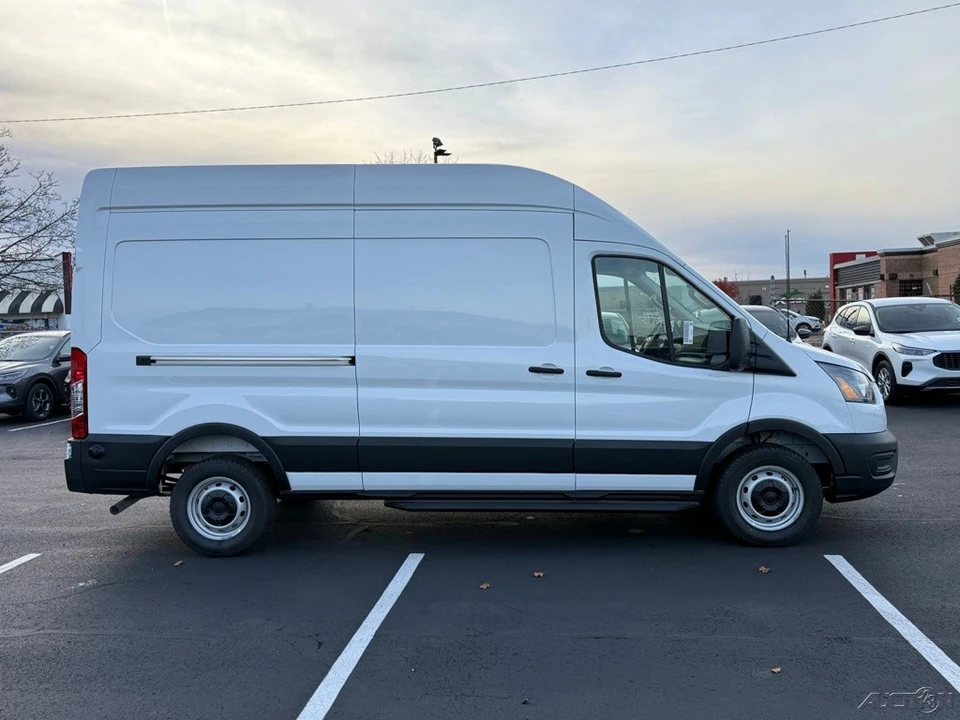 2026 Ford Transit - Image 7 of 12