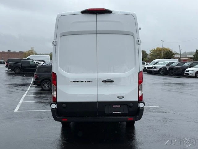 2026 Ford Transit - Image 5 of 12