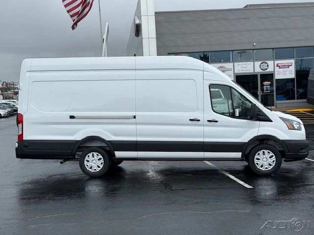 2026 Ford Transit - Image 7 of 12