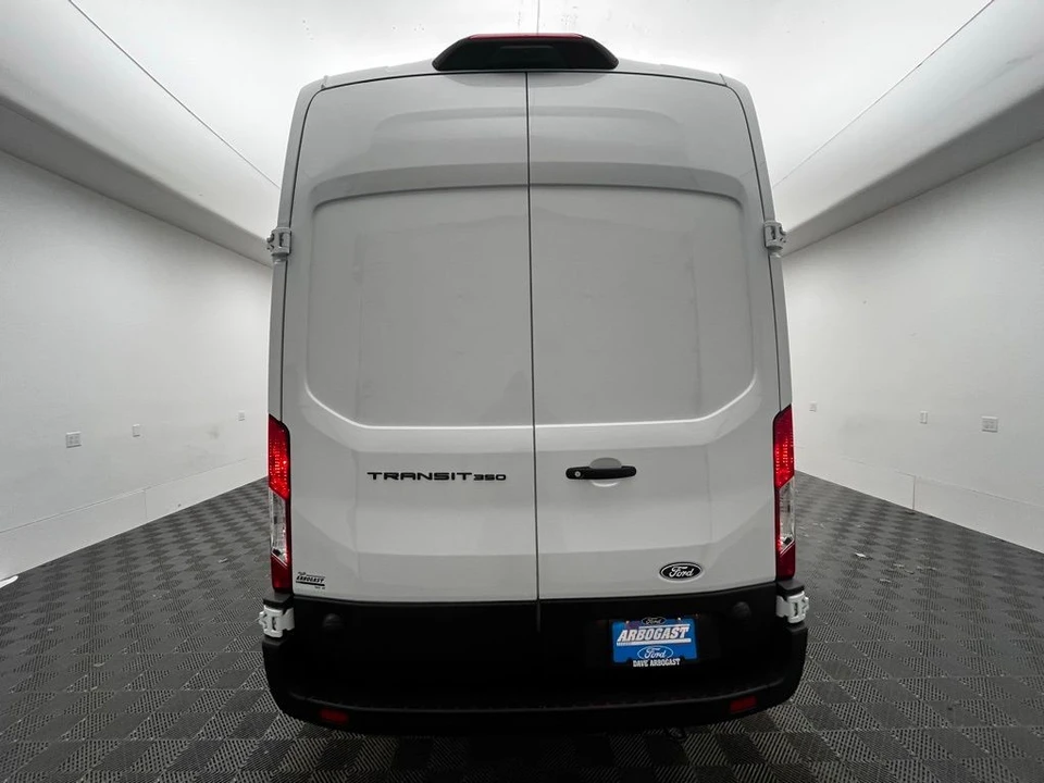 2026 Ford Transit - Image 9 of 12