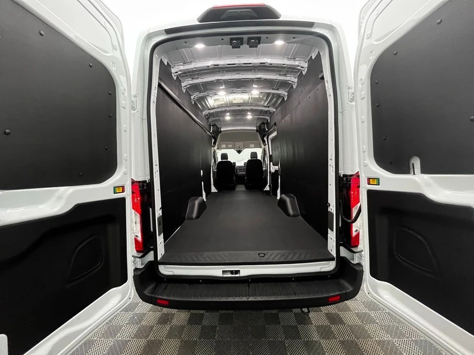 2026 Ford Transit - Image 8 of 12