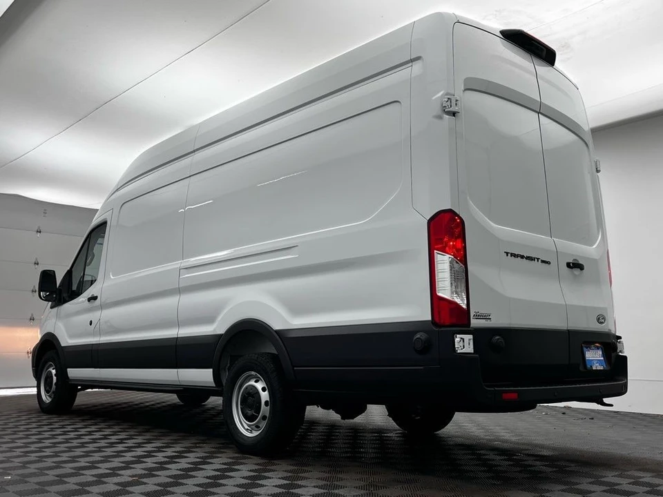 2026 Ford Transit - Image 8 of 12