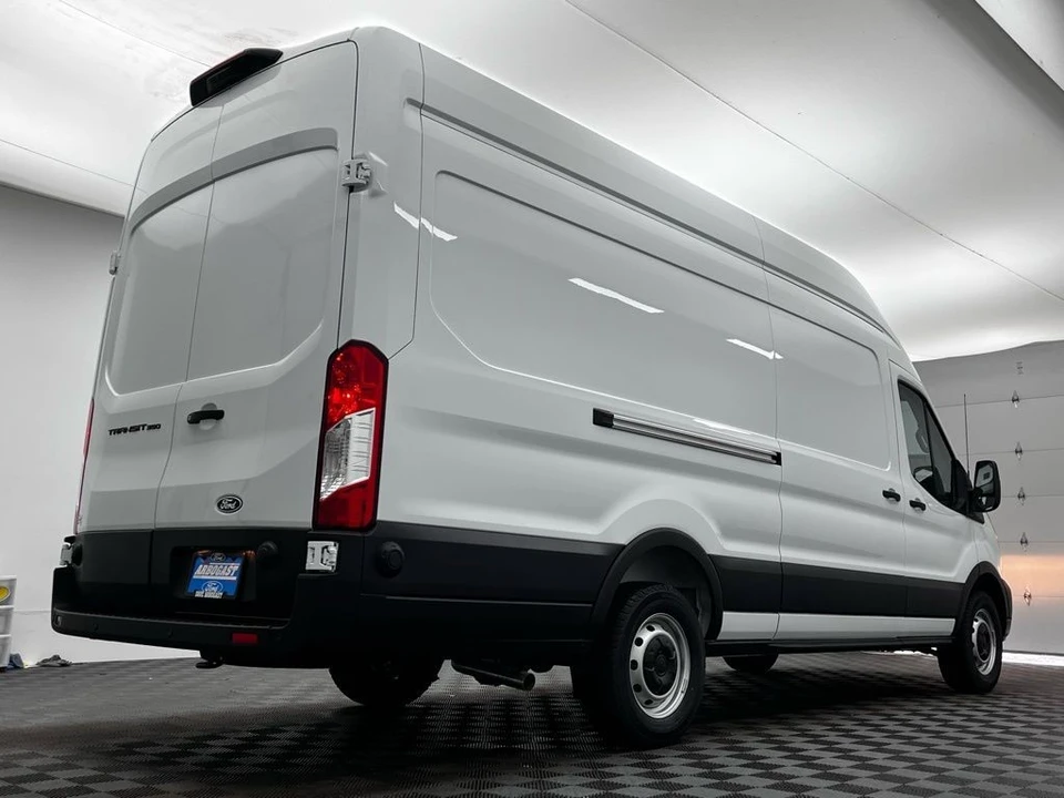2026 Ford Transit - Image 4 of 12