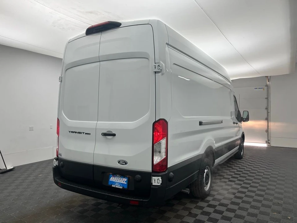 2026 Ford Transit - Image 7 of 12