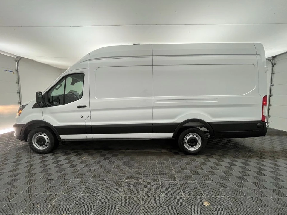 2026 Ford Transit - Image 8 of 12