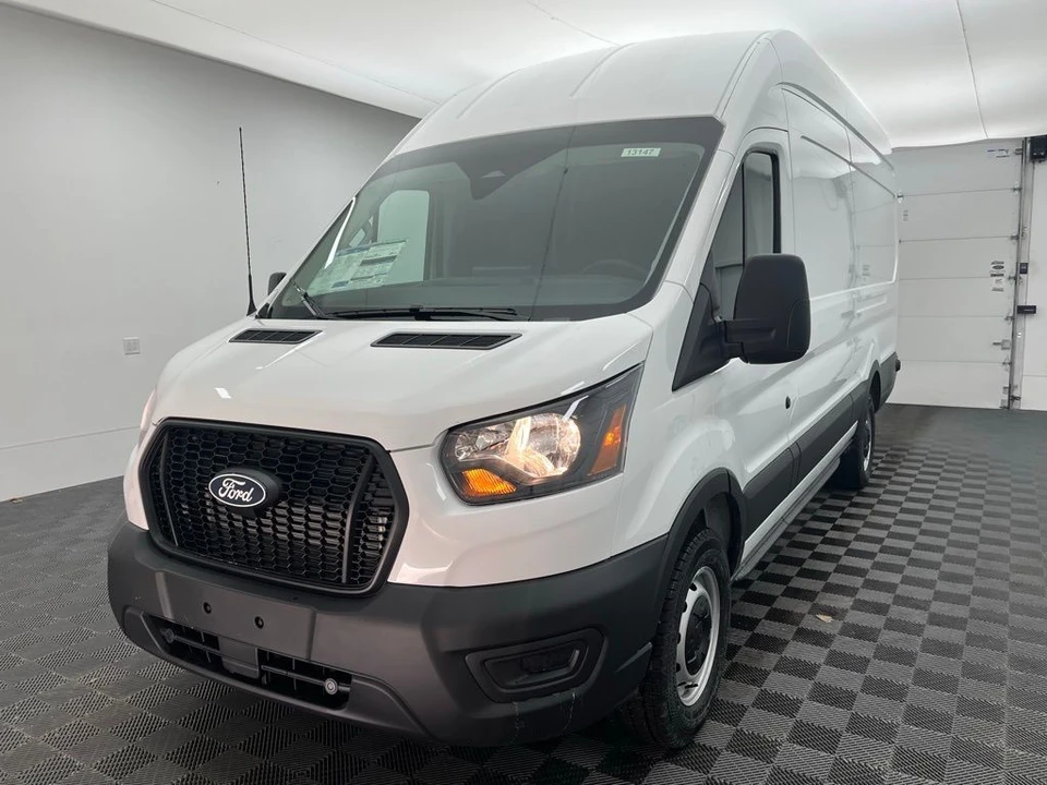 2026 Ford Transit - Image 11 of 12