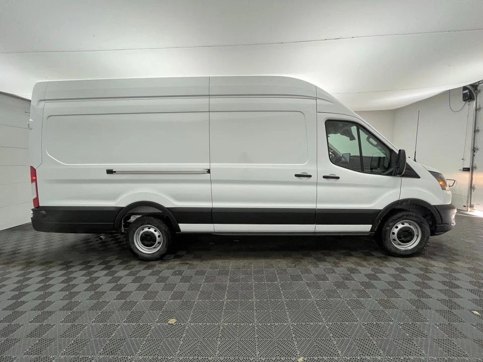 2026 Ford Transit - Image 4 of 12