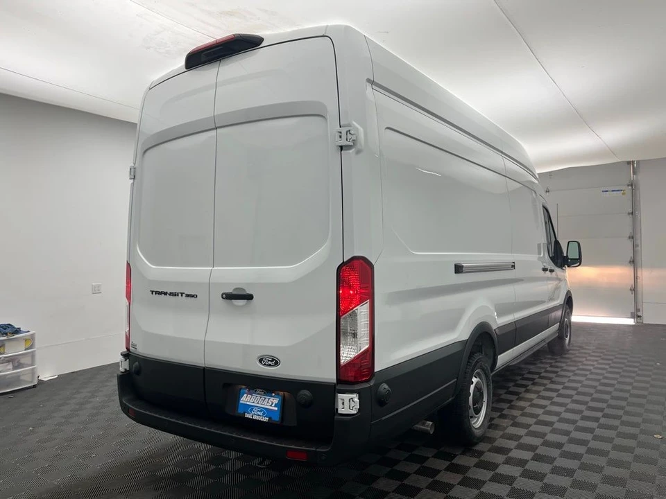 2026 Ford Transit - Image 6 of 12