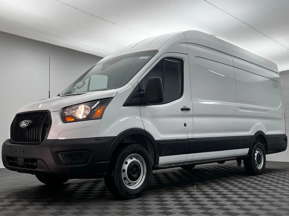 2026 Ford Transit - Image 11 of 12