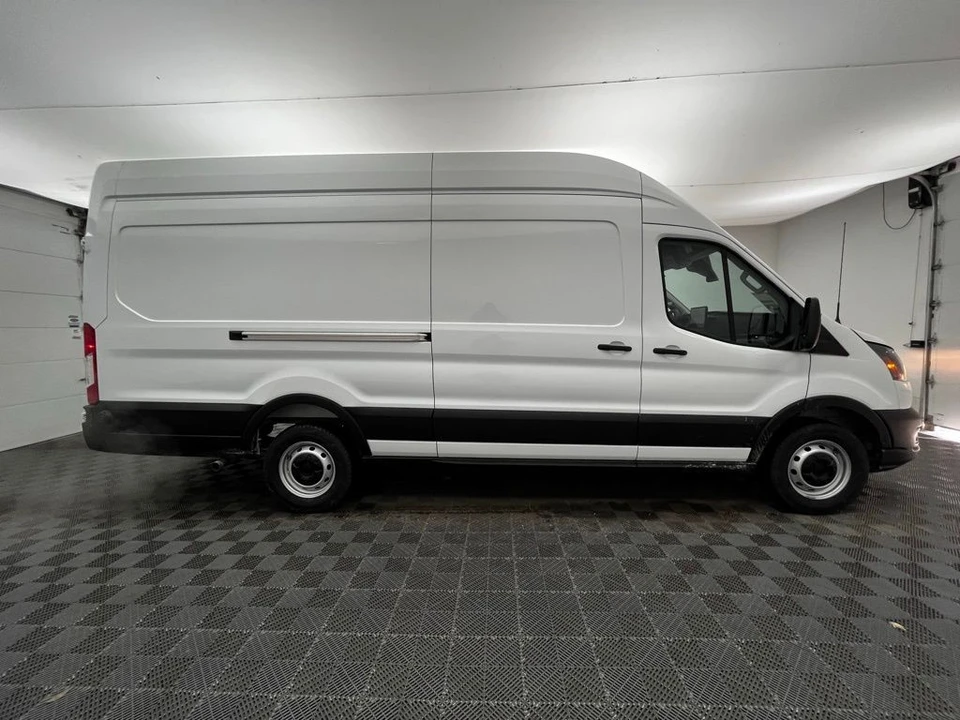 2026 Ford Transit - Image 4 of 12