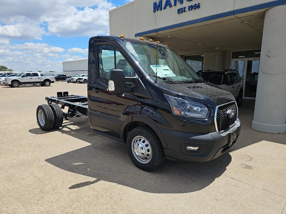 2026 Ford Transit - Image 2 of 17