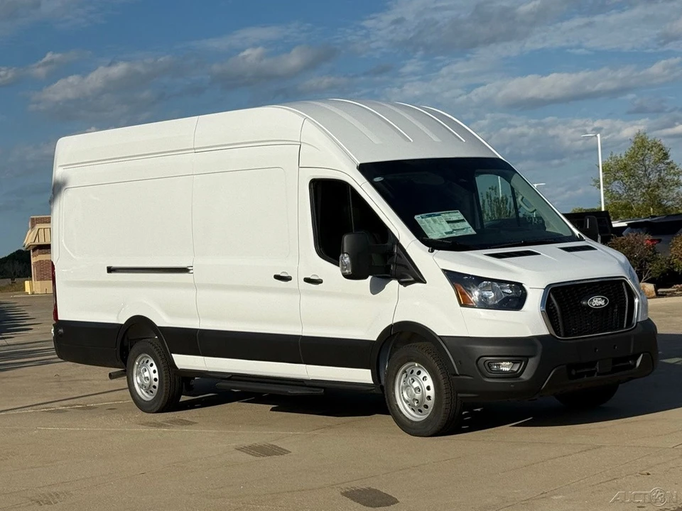 2026 Ford Transit - Image 9 of 12
