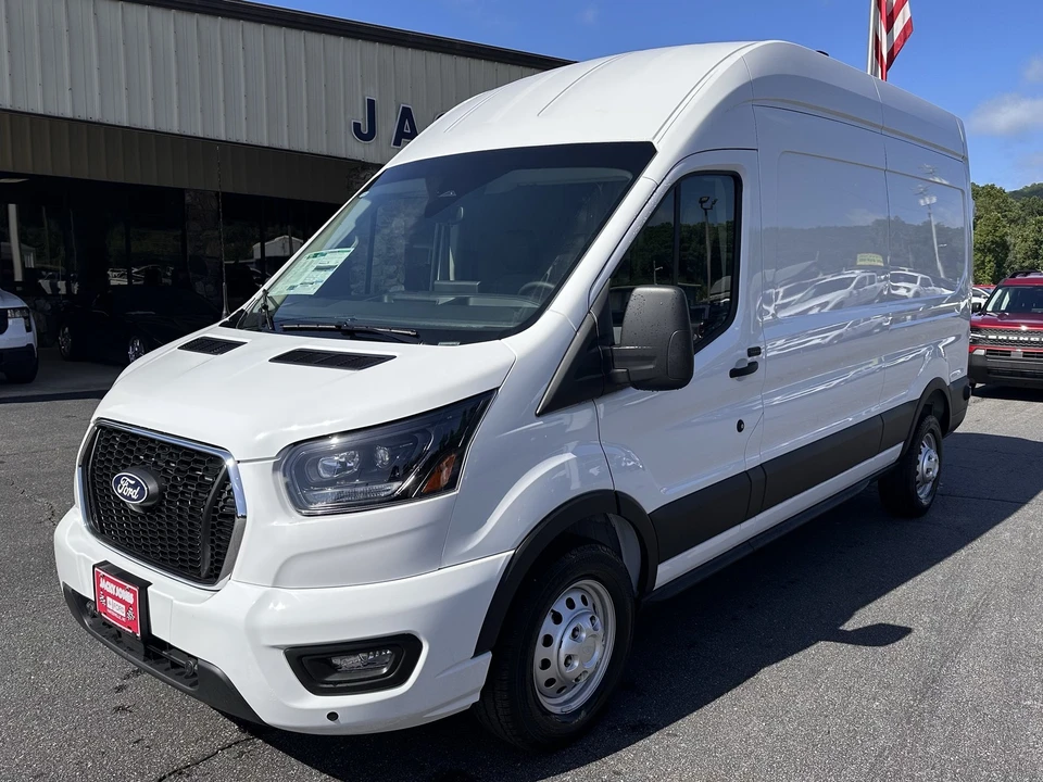 2026 Ford Transit - Image 2 of 25