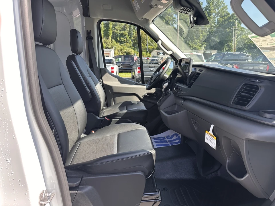 2026 Ford Transit - Image 12 of 25