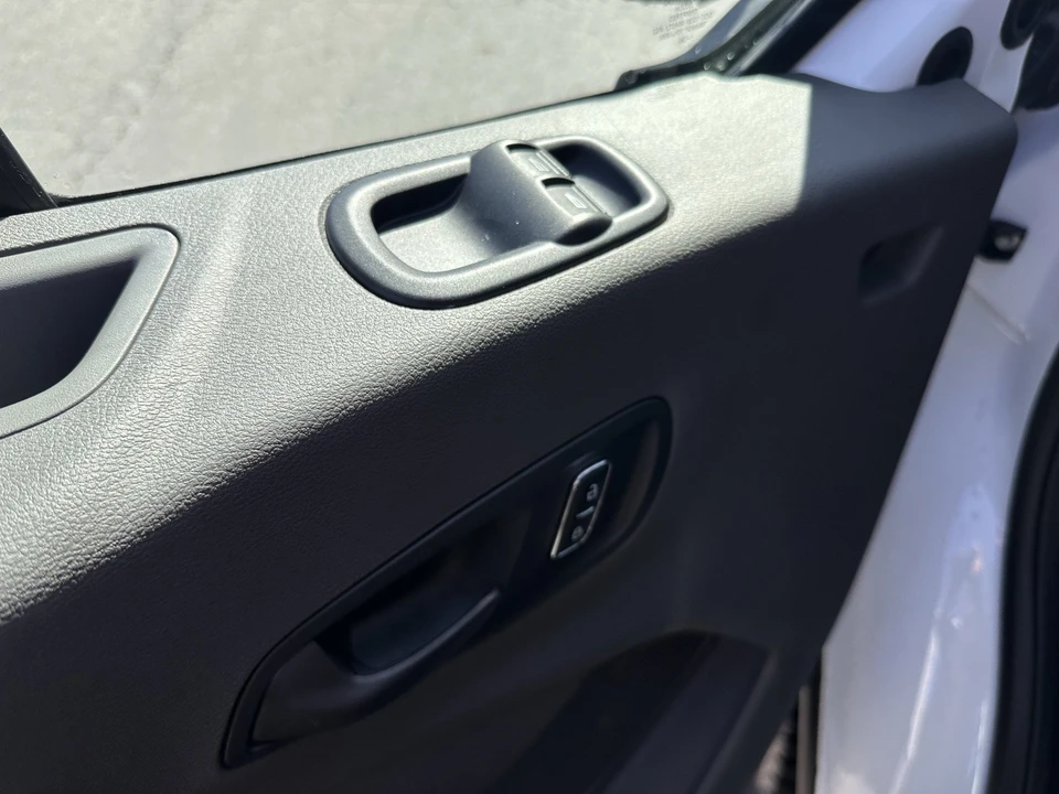 2026 Ford Transit - Image 14 of 25