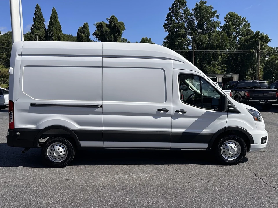 2026 Ford Transit - Image 5 of 25