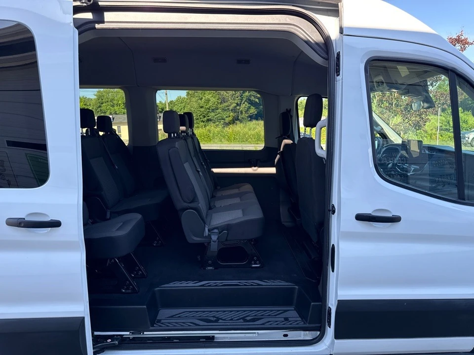 2026 Ford Transit - Image 10 of 29