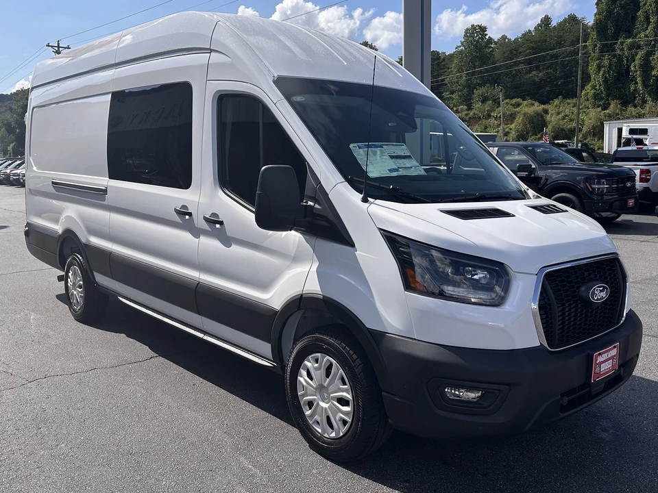 2026 Ford Transit - Image 4 of 25