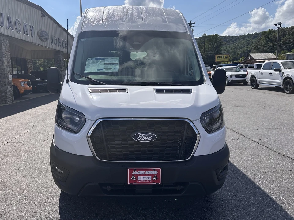 2026 Ford Transit - Image 3 of 25