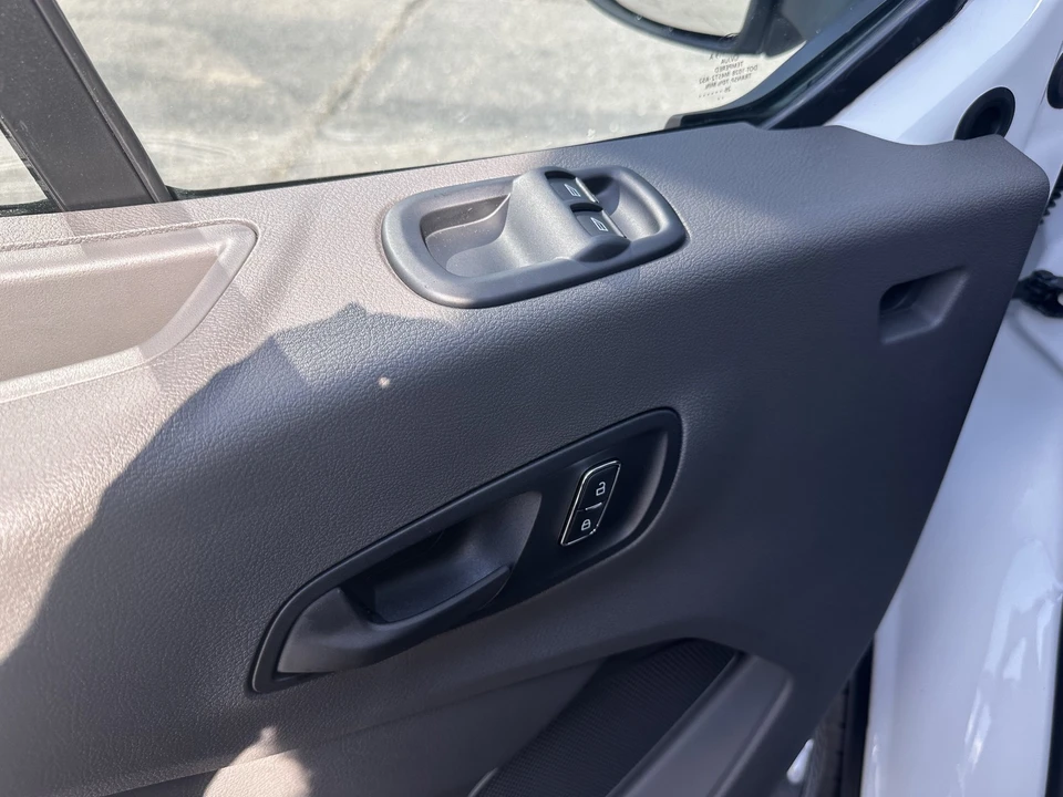2026 Ford Transit - Image 16 of 25