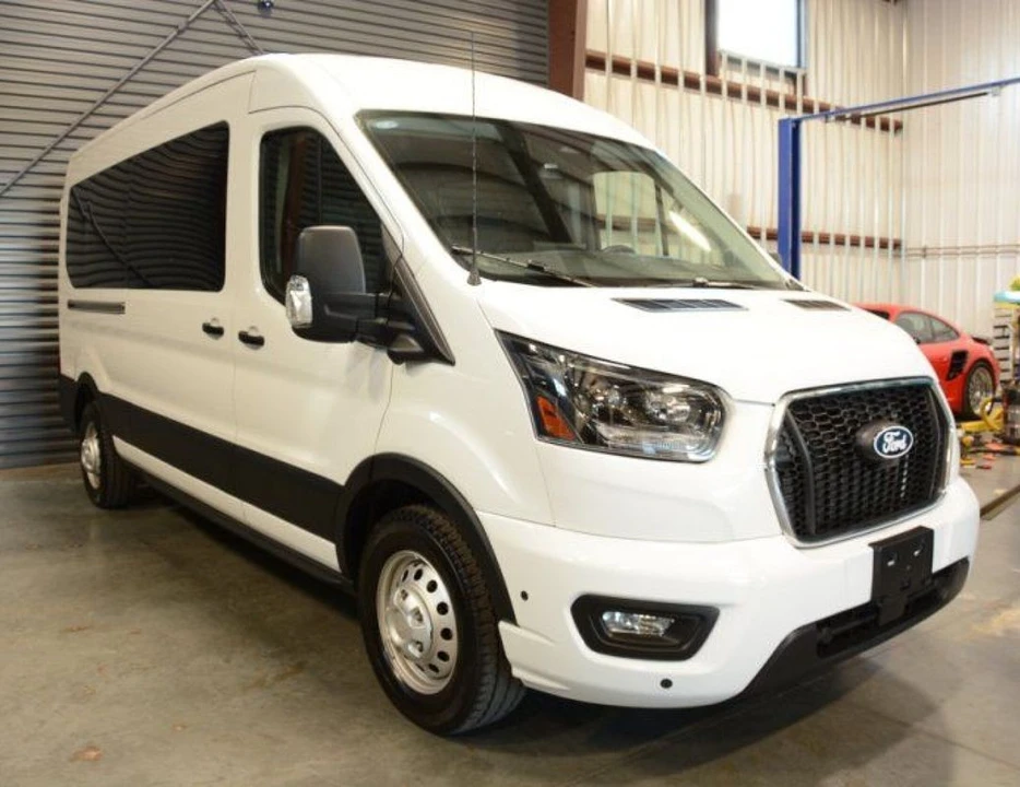 2026 Ford Transit - Image 3 of 18