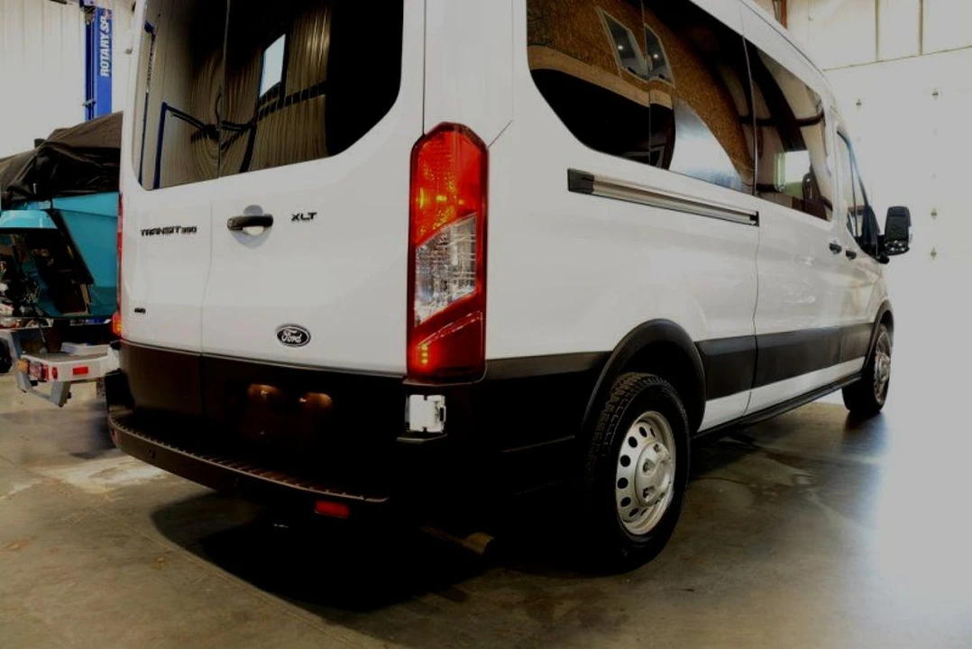 2026 Ford Transit - Image 6 of 18
