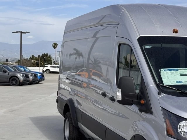 2026 Ford Transit Connect - Image 4 of 12