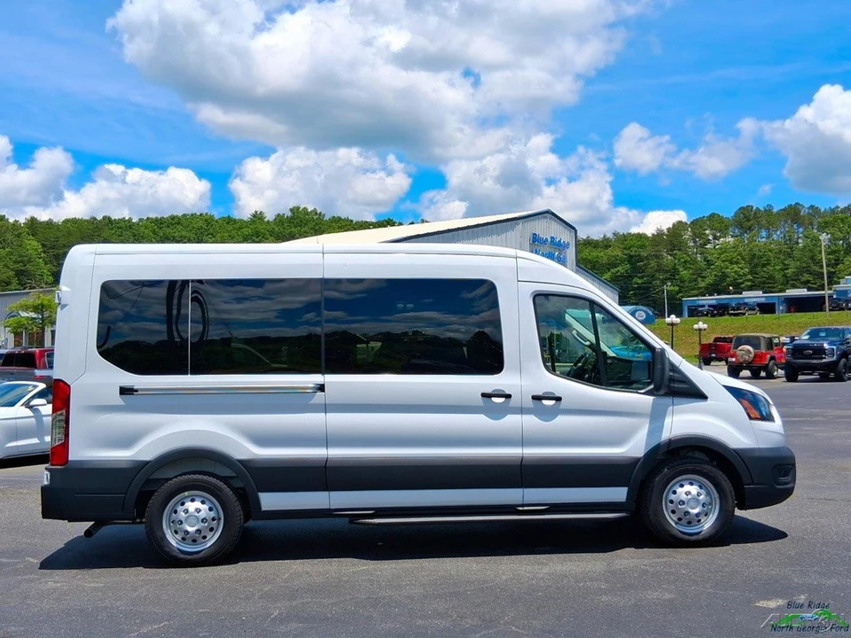 2026 Ford Transit - Image 18 of 22
