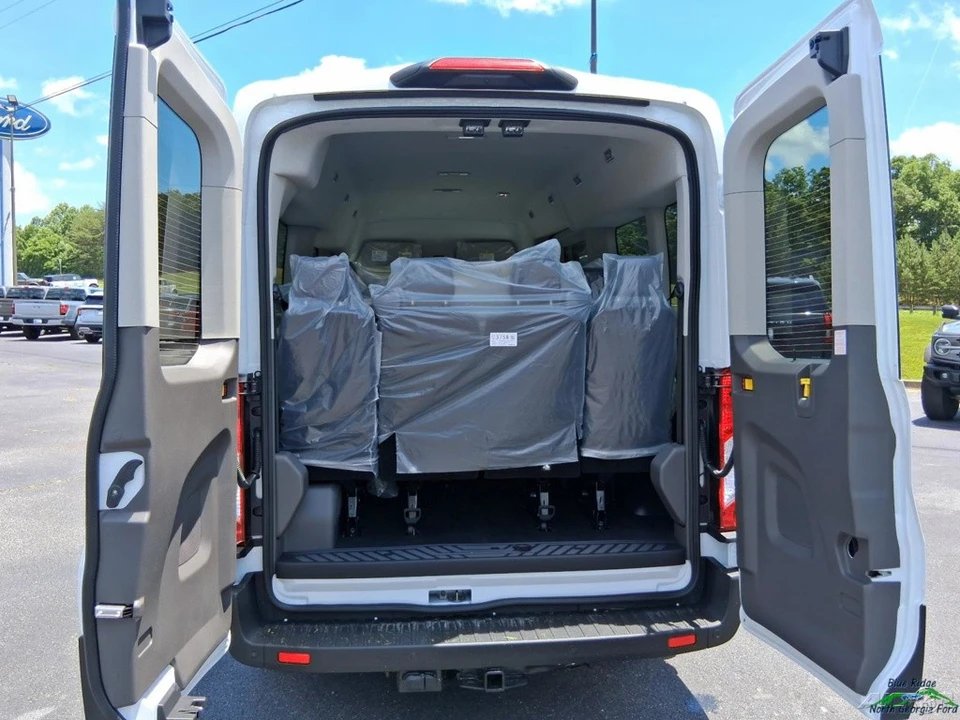2026 Ford Transit - Image 17 of 22