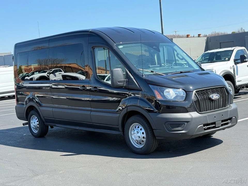2026 Ford Transit - Image 9 of 24
