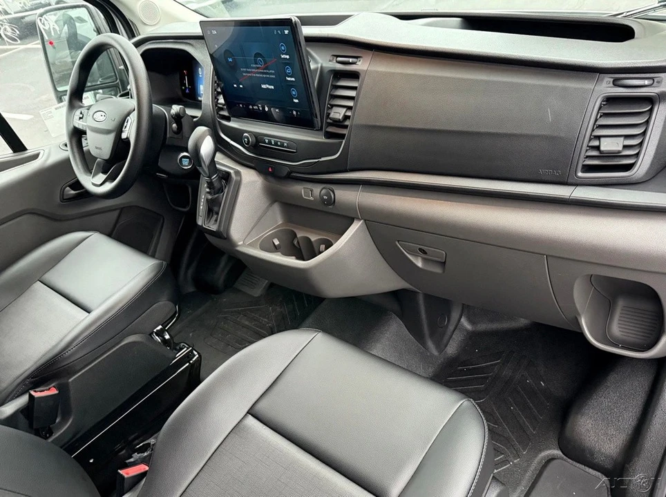 2026 Ford Transit - Image 18 of 24