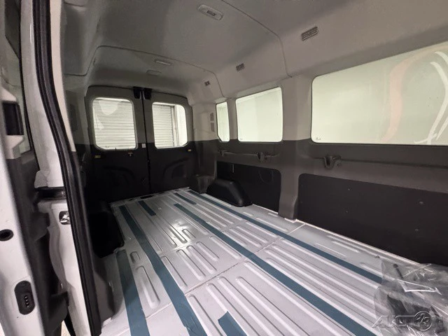 2026 Ford Transit - Image 5 of 12