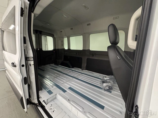 2026 Ford Transit - Image 4 of 12