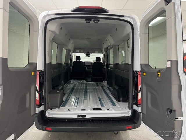 2026 Ford Transit - Image 7 of 12