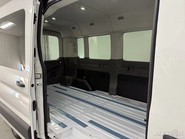 2026 Ford Transit - Image 9 of 12