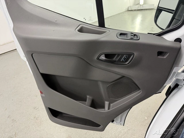 2026 Ford Transit - Image 10 of 12