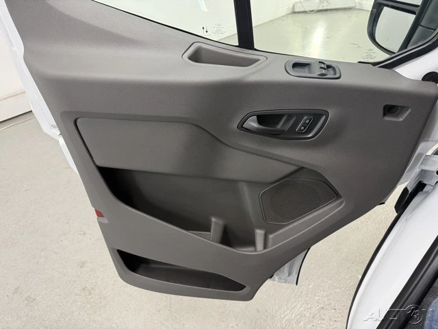 2026 Ford Transit - Image 11 of 12