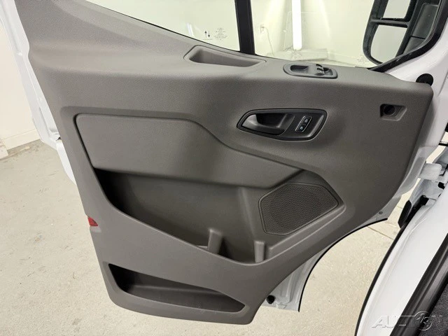 2026 Ford Transit - Image 10 of 12