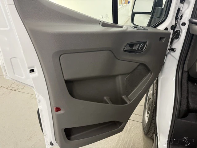2026 Ford Transit - Image 11 of 12