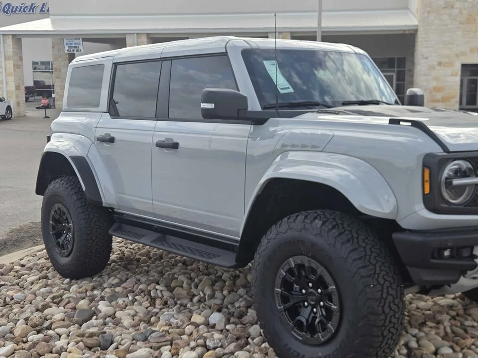 2026 Ford Bronco Raptor 6th Gen - Image 3 of 4