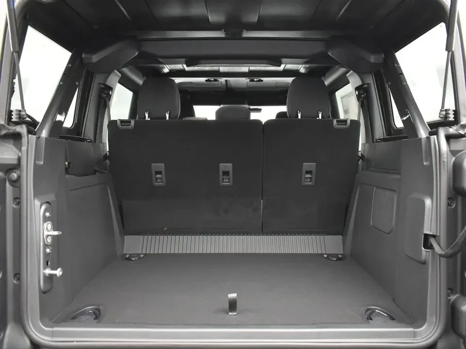 2026 Ford Bronco 6th Gen - Image 12 of 12