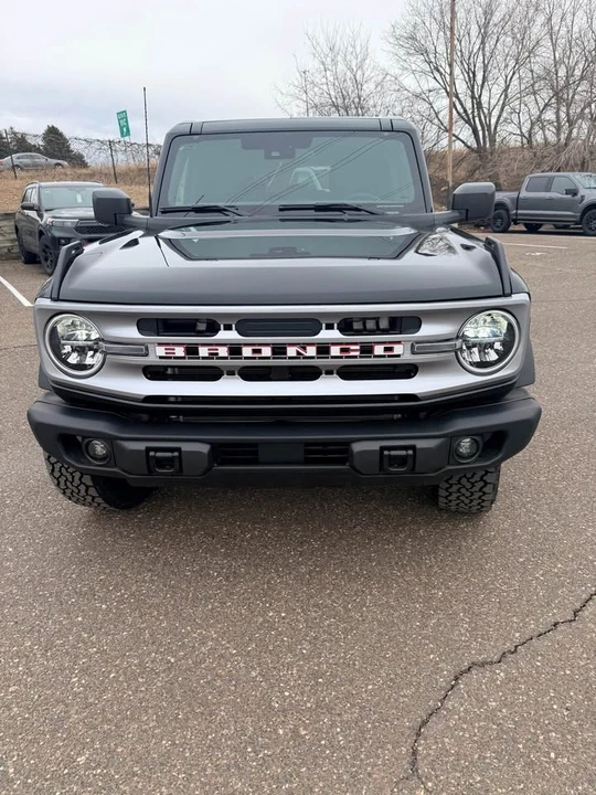 2026 Ford Bronco 6th Gen - Image 2 of 10