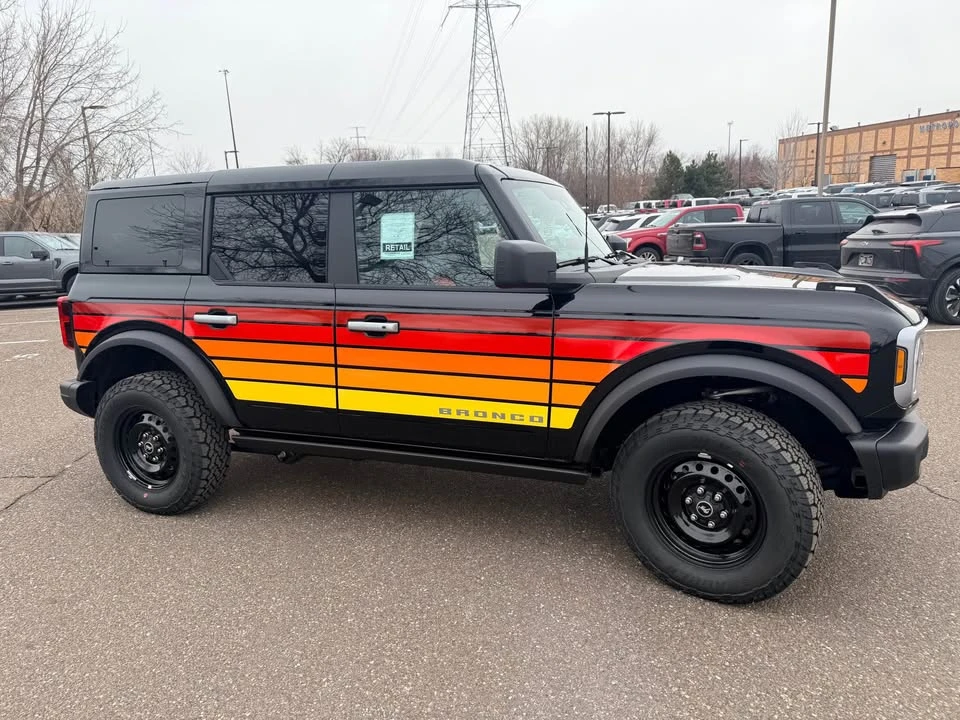 2026 Ford Bronco 6th Gen - Image 3 of 10