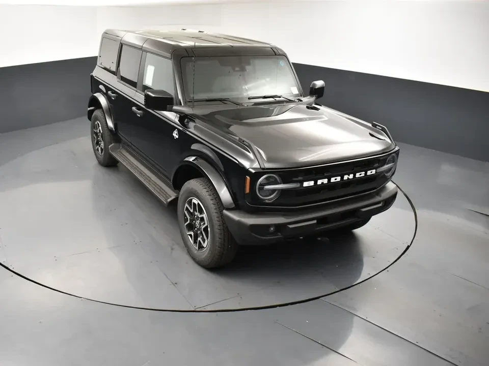 2026 Ford Bronco 6th Gen - Image 3 of 12