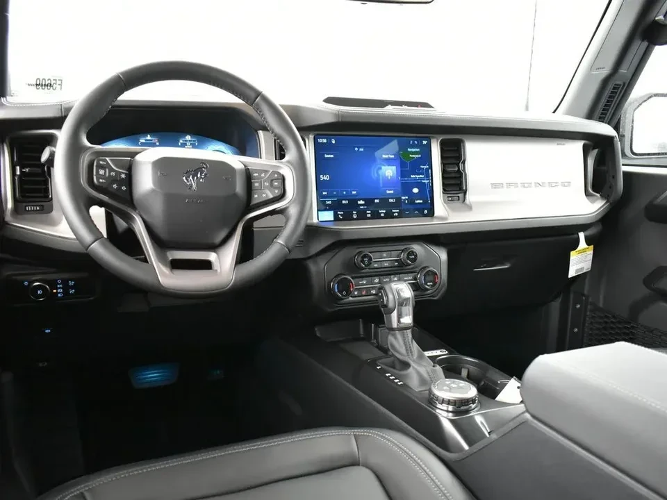 2026 Ford Bronco 6th Gen - Image 8 of 12
