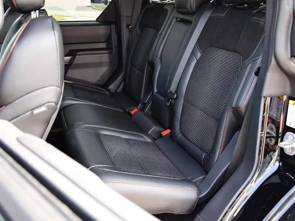 2026 Ford Bronco Raptor 6th Gen - Image 17 of 20